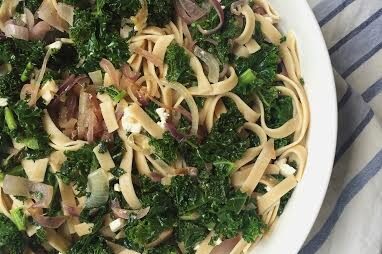 pasta_kale_caramelized_onion